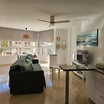Estudio Luminoso Junto A La Playa דירה טורוקס