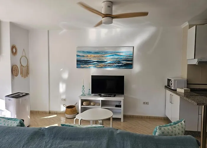 Estudio Luminoso Junto A La Playa * Torrox