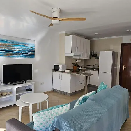 Estudio Luminoso Junto A La Playa Torrox