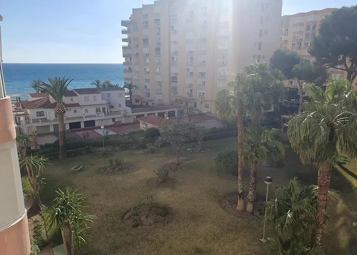Estudio Luminoso Junto A La Playa Торрокс-Коста